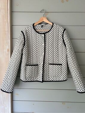 H&M Cream & Black Floral Quilted Jacket Size M